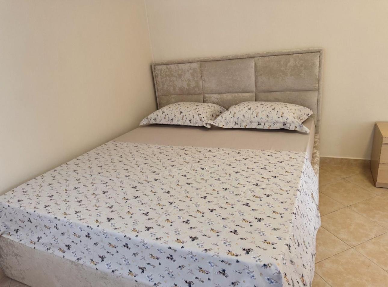 Sea & Gardenview Apartments Durrës Buitenkant foto