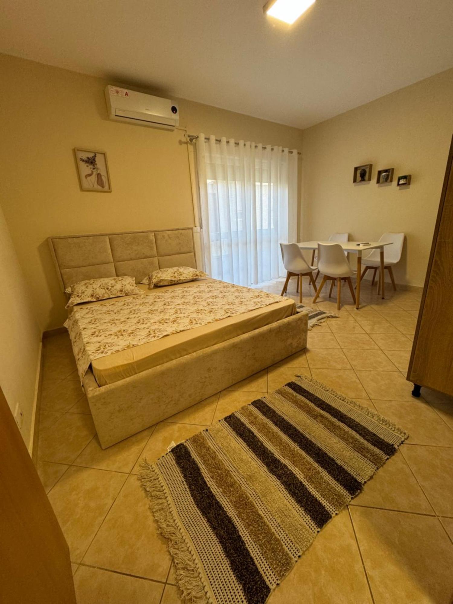 Sea & Gardenview Apartments Durrës Buitenkant foto